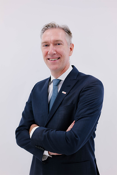 Mr. Andre De Jong