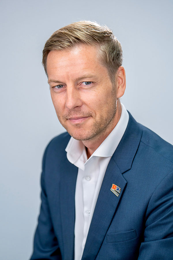 Mr. Torben Minko